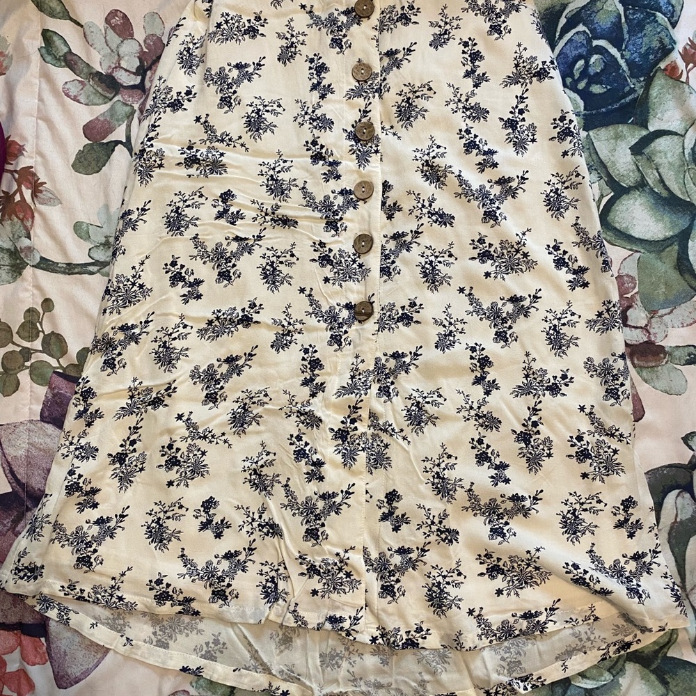 Pencil skirt